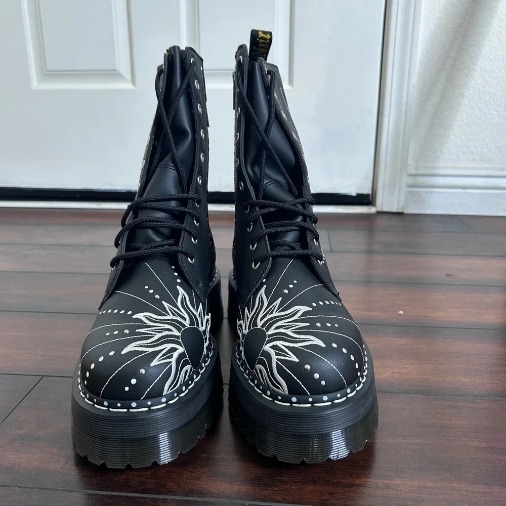 NIB Dr. Martens Jadon Hi Solar Flare Reclaimed Leather Platform Boots Men's 12